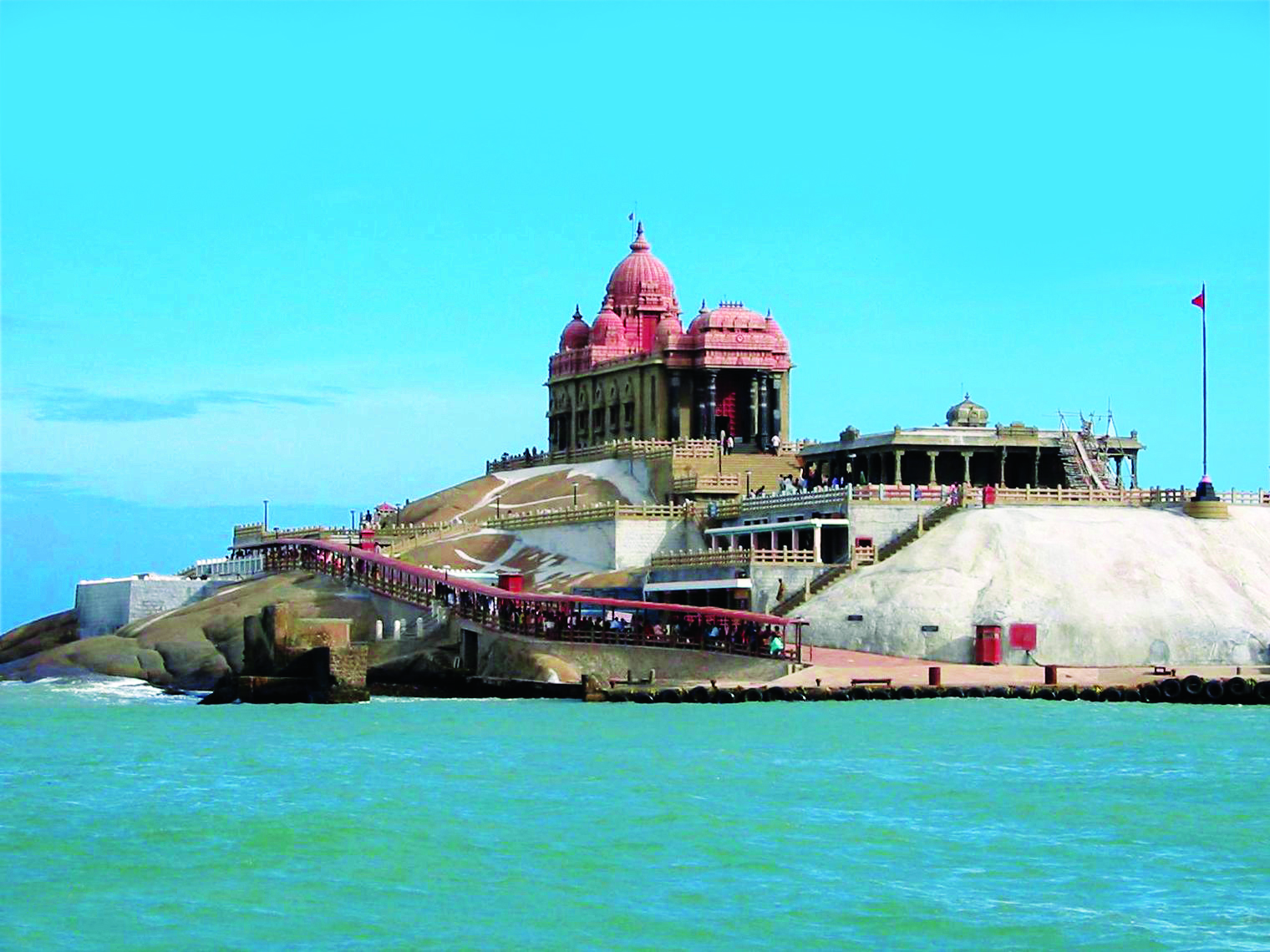 https://d3r8gwkgo0io6y.cloudfront.net/upload/kanyakumar temple3.jpg